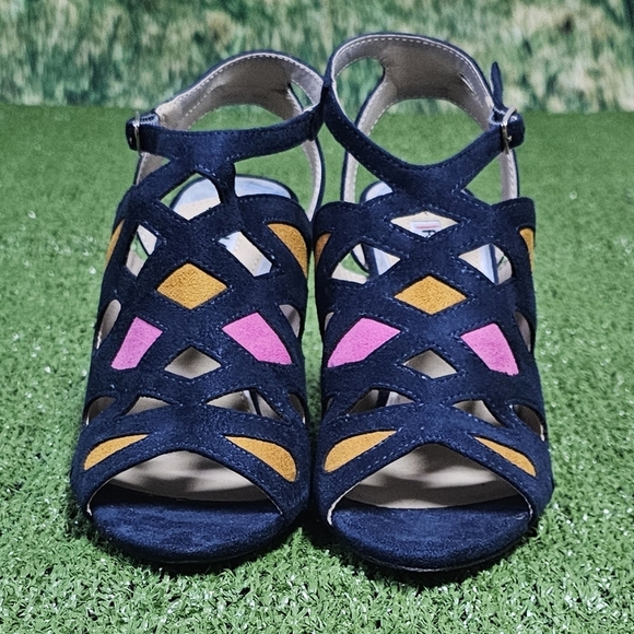 🛑$5🛑 FINAL PRICED ITEM! BUY NOW or BUNDLE TO SAVE MORE! - Picture 9 of 16